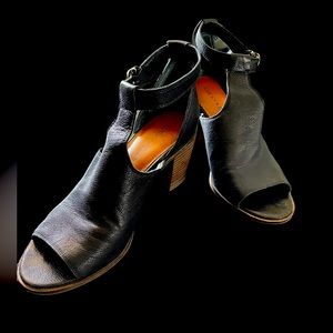 Lucky Brand Women’s Black Leather Open Toe Bootie, Size 7.5 and 2.5” heels